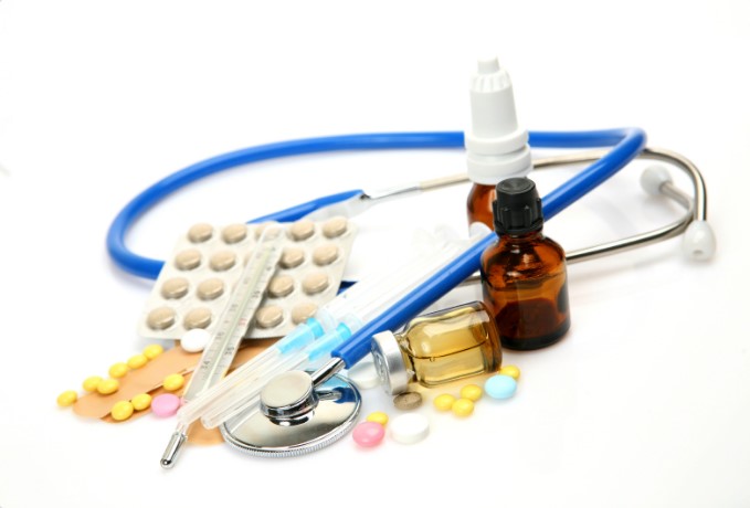 чому ліки такі дорогі